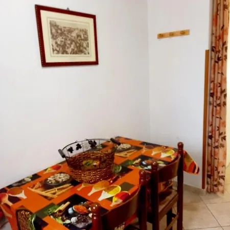 Celebrity House * Marsala